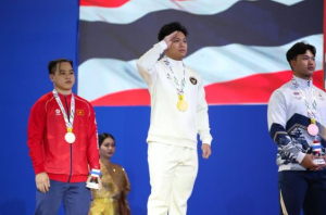 Rahmat Erwin Abdullah Raih Emas Angkat Besi Nomor 88 kg Putra SEA Games 2025
