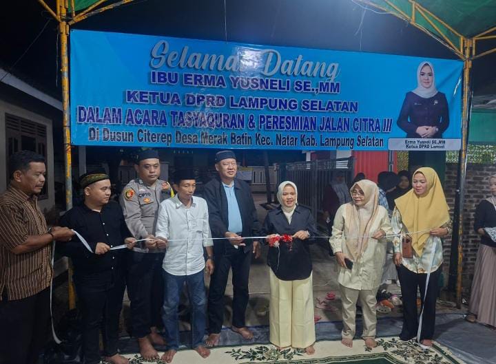 Ketua DPRD Lampung Selatan Erma Yusneli,S.E,M.M. Meresmikan Jalan Citra III dan di Hadiri Bhabinkabtibmas Polsek Natar