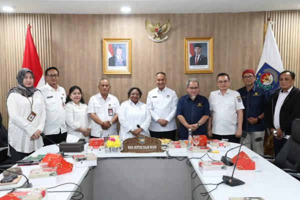 Wamendagri Ribka Ingatkan Pemda se-Tanah Papua Pastikan Penyaluran Dana Otsus Tahap II Tepat Waktu dan Tepat Sasaran