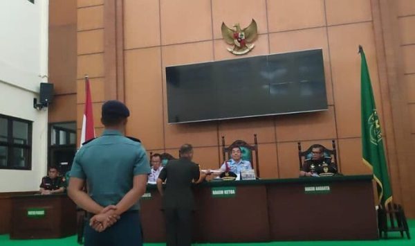 Pakai Pesawat Militer untuk Sabu, Perwira TNI AL Dituntut dan Dipecat