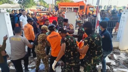 Gempa M 7,7 Guncang NTT, 4 Orang Tewas dan Peringatan Tsunami Dikeluarkan