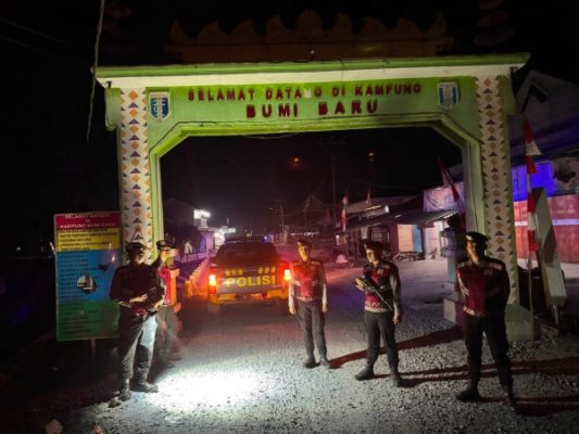 Wujudkan Kamtibmas Kondusif, Polres Way Kanan Gelar Patroli Malam di Jalinsum Bumi Baru