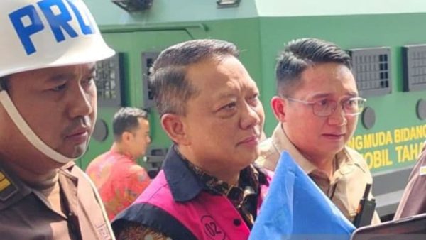 Eks Jampidsus Febrie Adriansyah Diperiksa Kejagung Hari Ini
