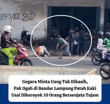 Seorang pengatur jalan liar, atau Pak Ogah, berinisial MA (39) menderita luka berat hingga patah kaki usai dikeroyok oleh sekitar 10 orang pria bersenjata tajam.